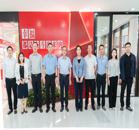 5月20日上午，五大连池市政协主席、党组书记张琳丽一行莅临武进人民商。疾臁爸蛐母邸薄塘镇委员工作室建设情况。